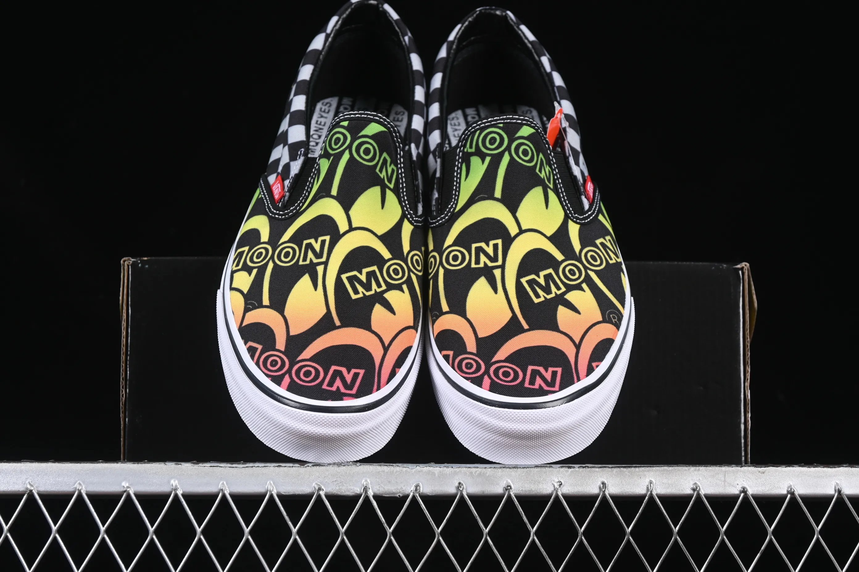 All categories Vans Vans series Vans Low Vans low-top Mooneyes x Vans Slip-On joint series low-top casual sneakers VN000CP6BHG